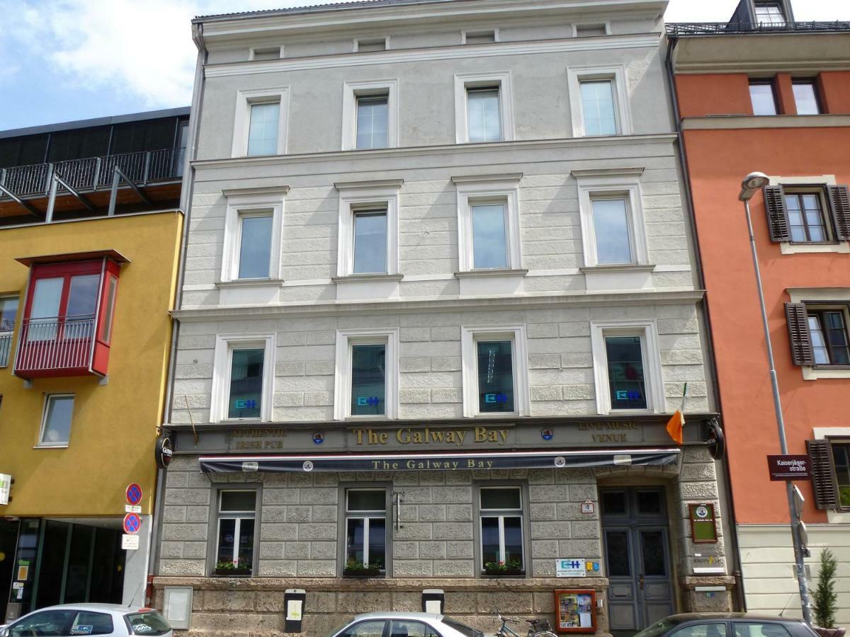 Charming, Central, Spacious Apartment Innsbruck Luaran gambar